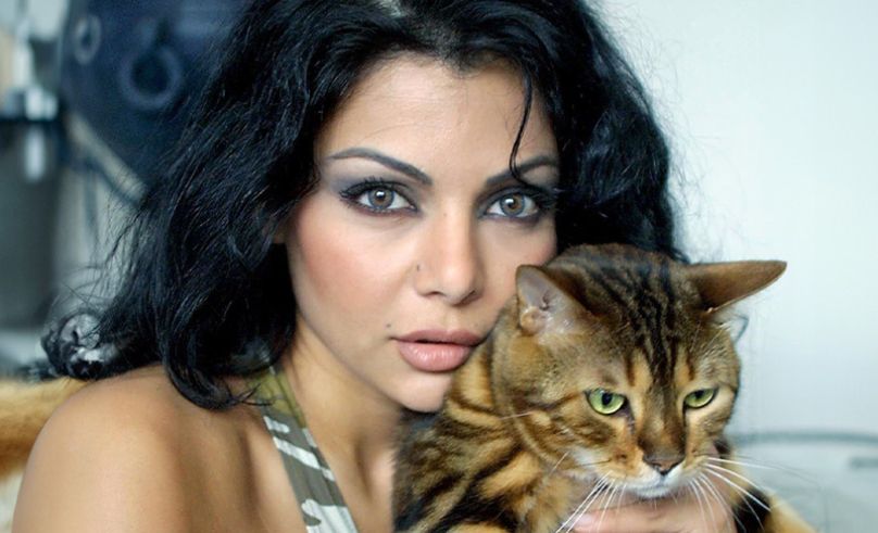 Styled Archives: When MENA Celebrities Rocked Razor-Thin Brows